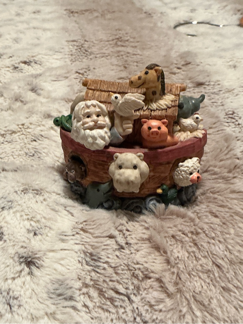 Youngs Inc. Collectable Noah's Ark Trinket Box - Vintage Collectible (1996)